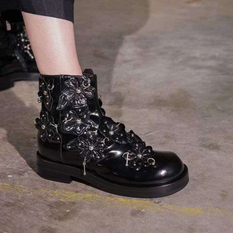 Trudi Flowers - Black