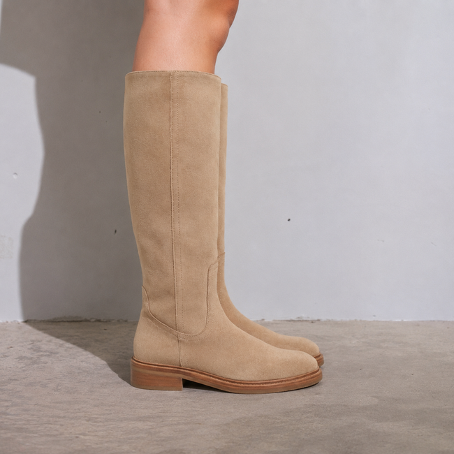 Rias - Sesame Suede