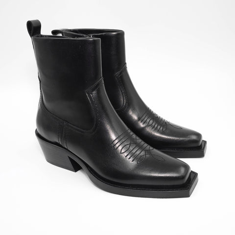 Cubist Western - Black