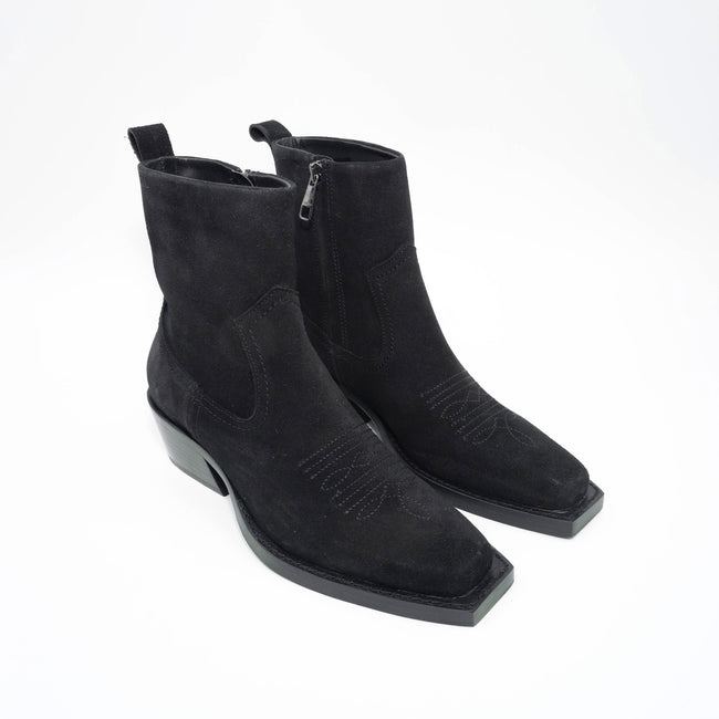 Cubist Western - Black Suede