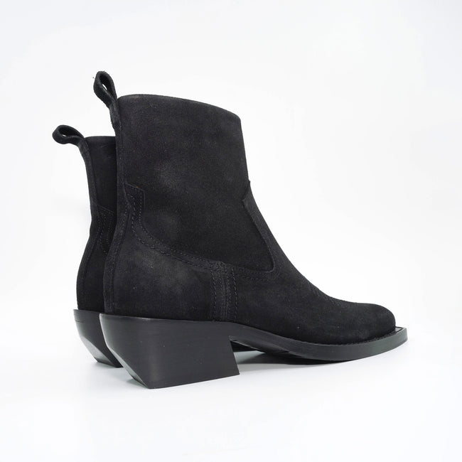 Cubist Western - Black Suede