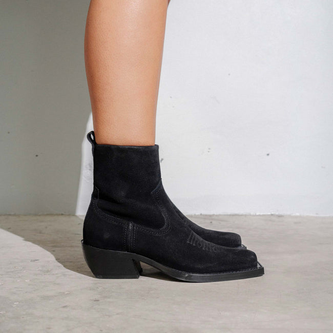 Cubist Western - Black Suede