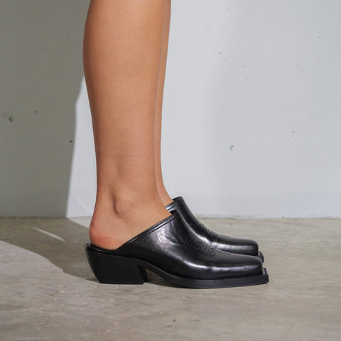 Cubist Mule - Black