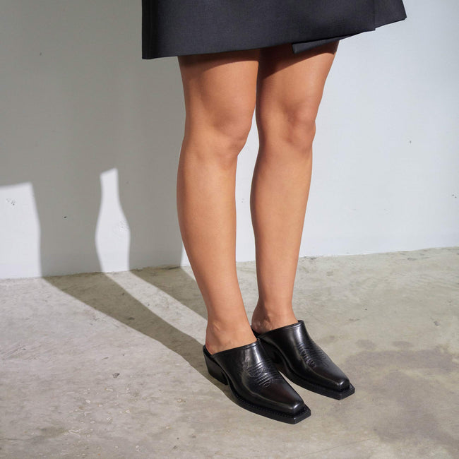 Cubist Mule - Black