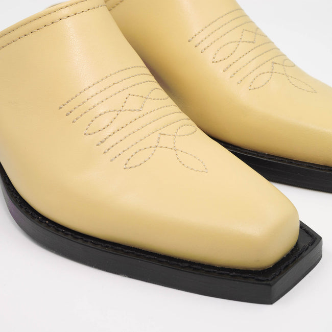 Cubist Mule - Buttermilk