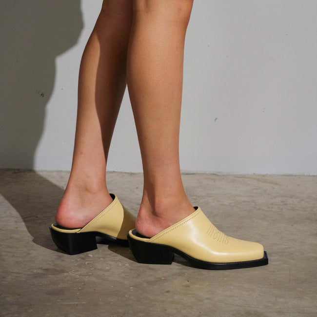 Cubist Mule - Buttermilk