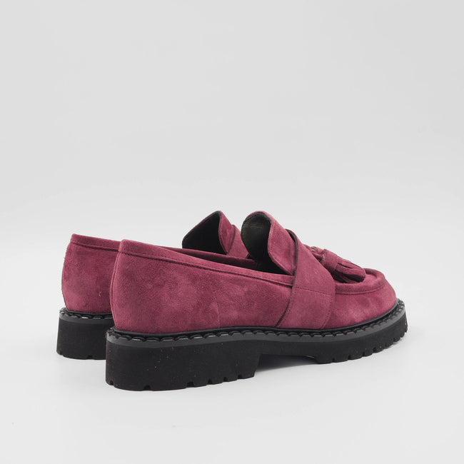 Hermannplatz - Raspberry Suede