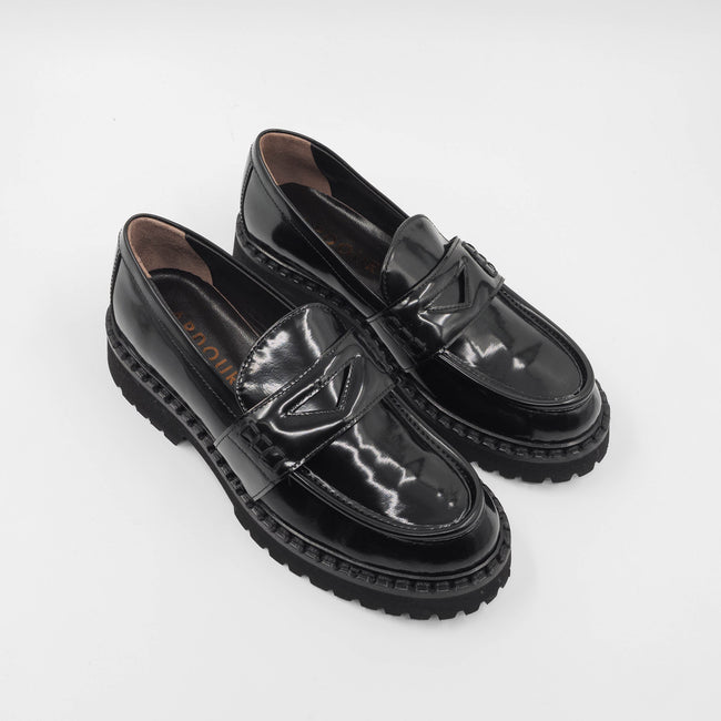 Meseta - Black Patent
