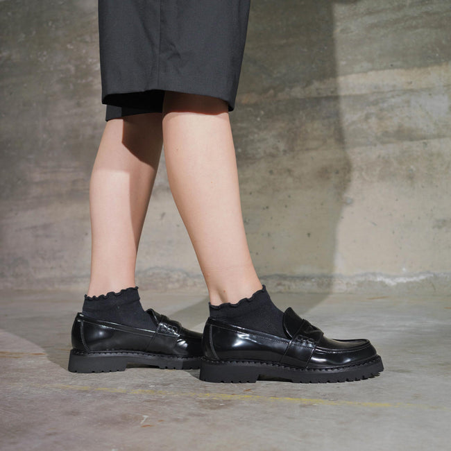 Meseta - Black Patent