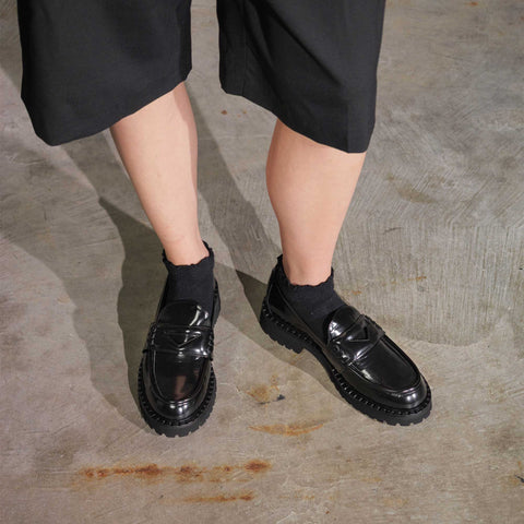 Meseta - Black Patent