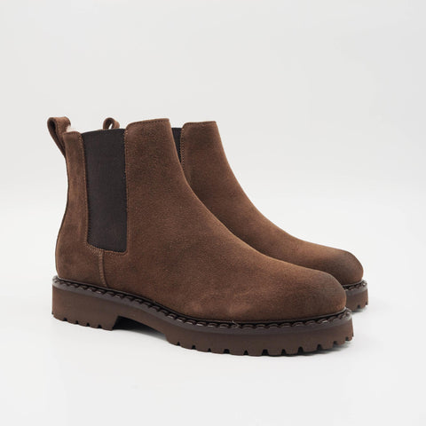 Reuss - Hazelnut Suede