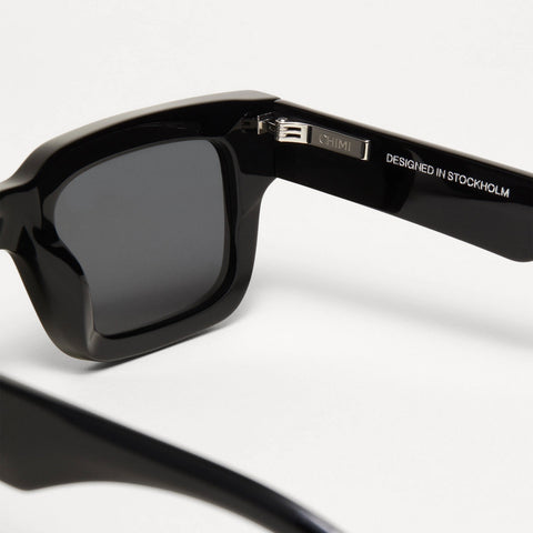 05 Core - Black