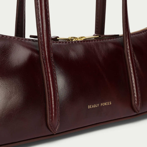 Bandit Baguette - Dark Cherry Gloss