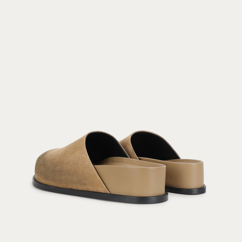 Alastor Slide - Oat Suede