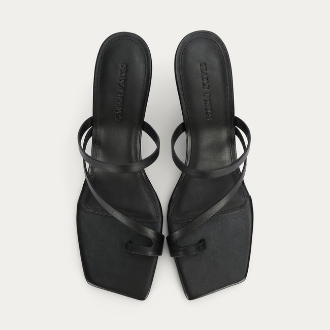 Ariadne Wedge - Black
