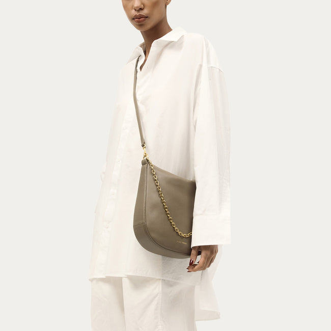 Medium Sling Bag - Dune