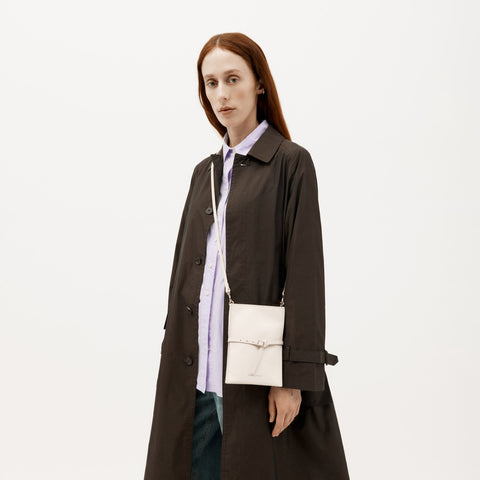 Mr Penny Pouchette - Porcelain