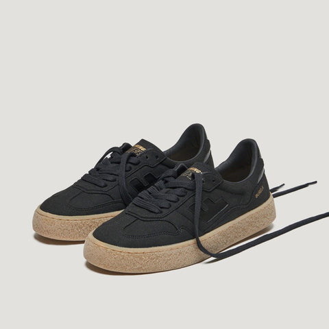 Burela Bold - Black Suede