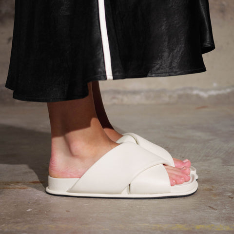 Carr - Nata | PRE-ORDER