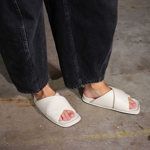 Carr - Nata | PRE-ORDER