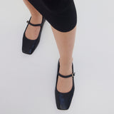 Madi Flat - Black