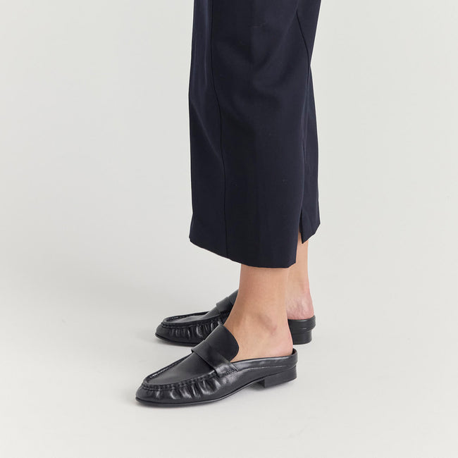Naomi Mule - Black