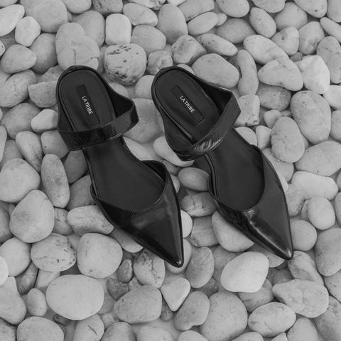 Pointed Mule - Shiny Black