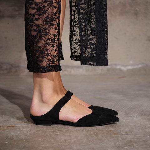 Pointed Mule - Black Suede