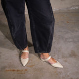 Pointed Mule - Eggshell