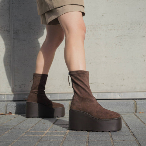 Martina - Brown Suede