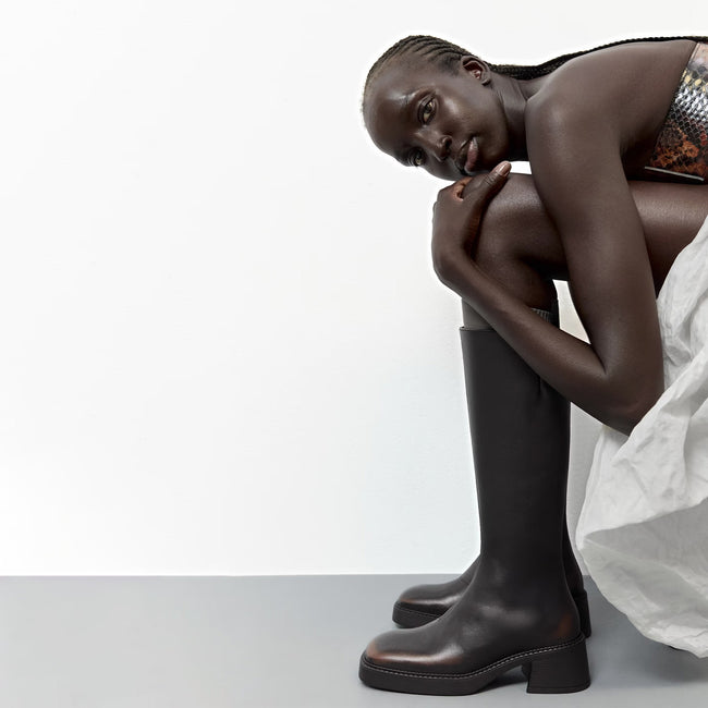 Yumi - Brushed Brown