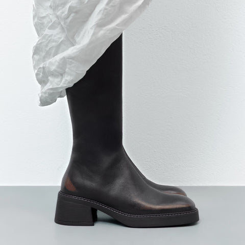 Yumi - Brushed Brown