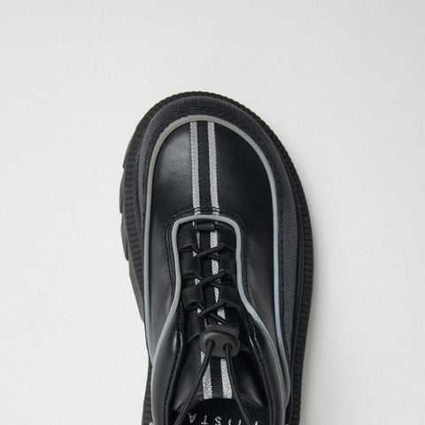 Valle Brogues - Black