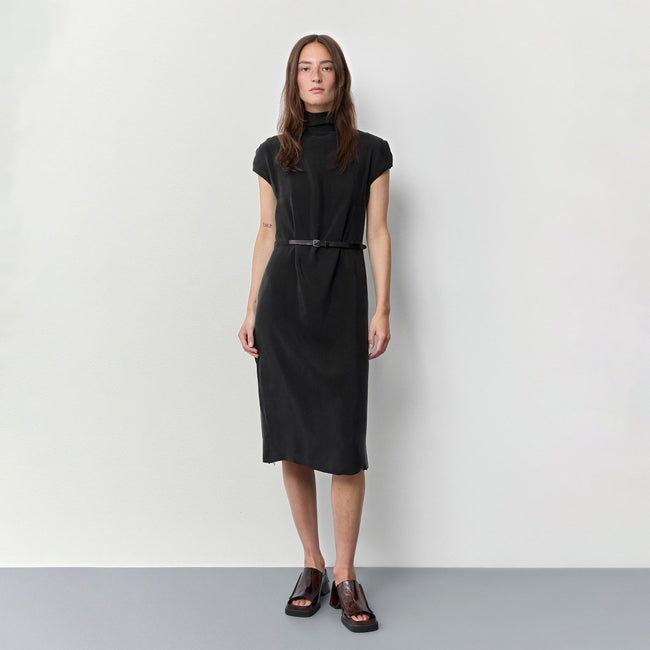Ertha - Glossy Brown