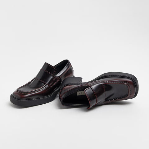 Karina - Burgundy Black