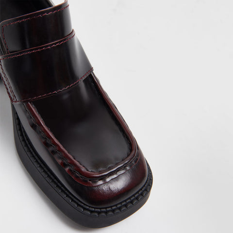 Karina - Burgundy Black