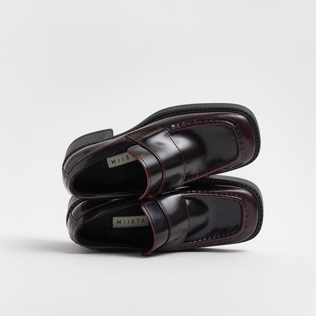 Karina - Burgundy Black