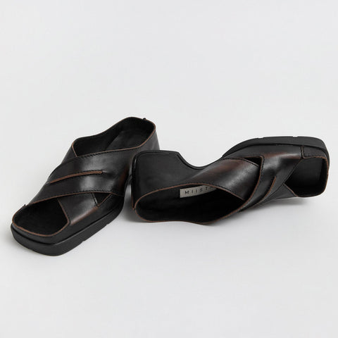 Nira - Brushed Brown