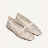 Lou Perforated Flat - Crema