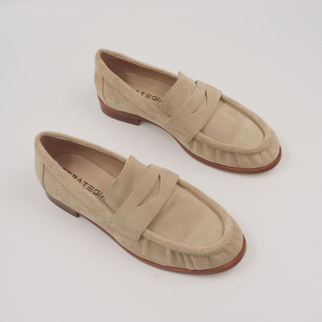 Bello Loafer - Sand Suede
