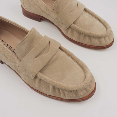 Bello Loafer - Sand Suede