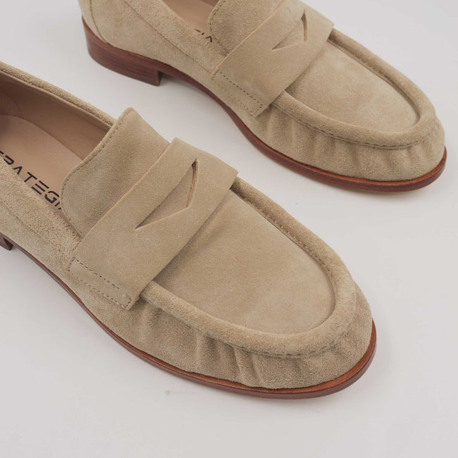 Bello Loafer - Sand Suede