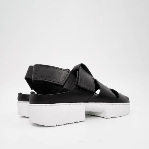 Arcade - Black/White