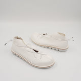 Eccentric - White