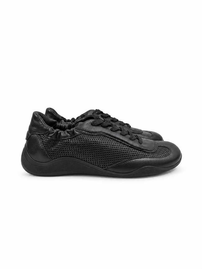 Santo - Black