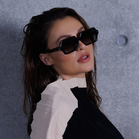 Liberty - Gloss Black/Black Gradient