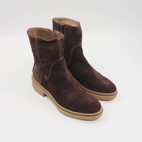 Alex - Brown Suede