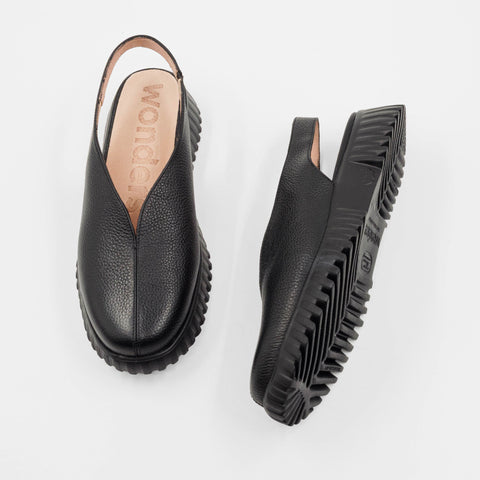 Bauer - Black