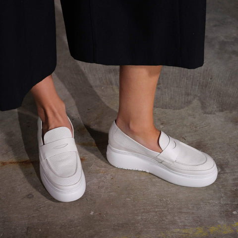 Clementine - Off White