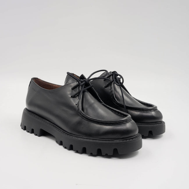 Fergus - Black